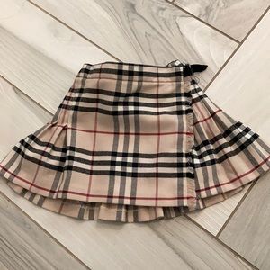 Burberry baby girl skirt size 12M